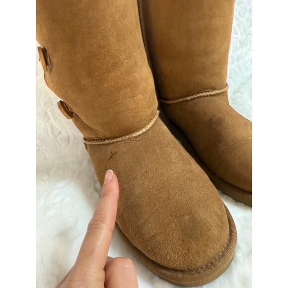 UGG Australia Bailey Triple Button Snow Boots Brown Leather Fluffy Tall Size 6 - Picture 9 of 14